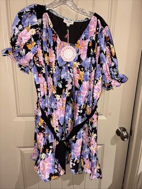 Floral V-Neck Short Dress with Tie Waist - Black, Lavender, Pink